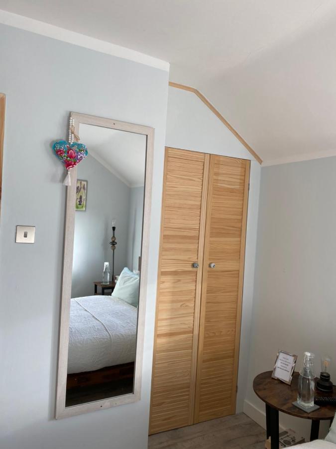 Cosy Double Room In A Seaside Cottage Crafthole Eksteriør bilde